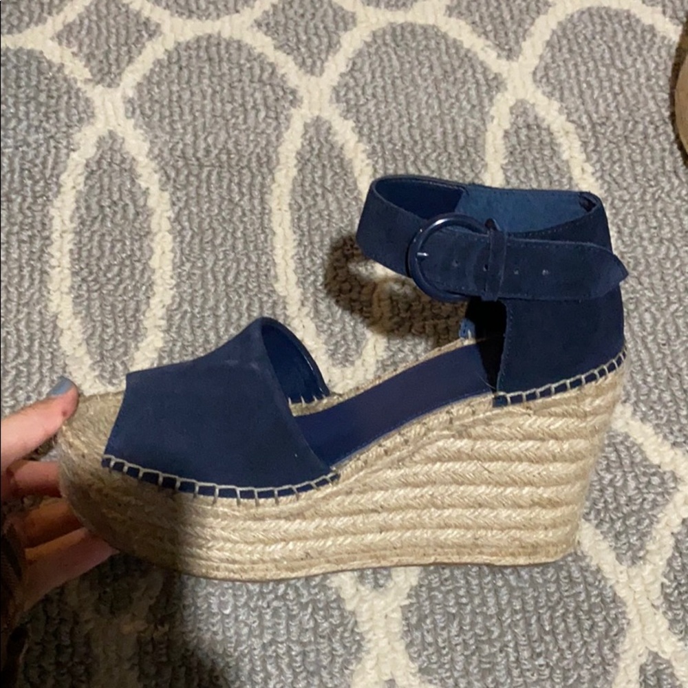 Marc Fisher wedges